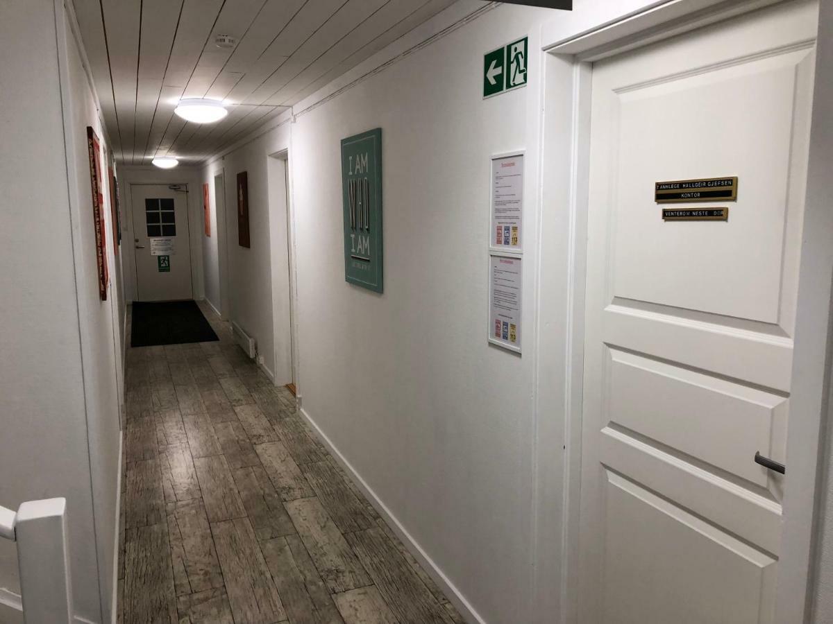 Vinstra Hostel エクステリア 写真